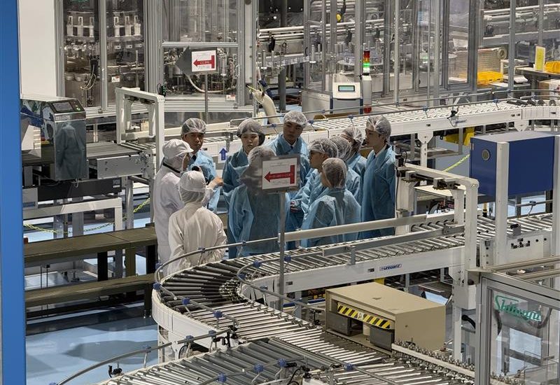 九州大学農学部食料科学工学科3年生の学生さん約40名の工場見学を実施しました2